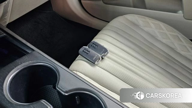 Kia K8 Hybrid 2023 Белый из Кореи, фото 6