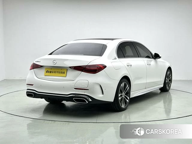 Mercedes-Benz C-class PHEV 2023 Белый из Китая, фото 6