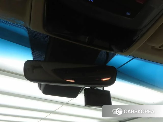 Hyundai Staria 2022 Серебряный из Кореи, фото 6