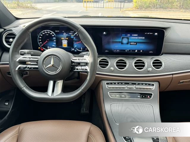 Mercedes-Benz E-class 2022 Черный из Китая, фото 6