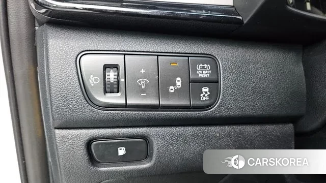 Kia Niro 2018 Белый из Кореи, фото 6