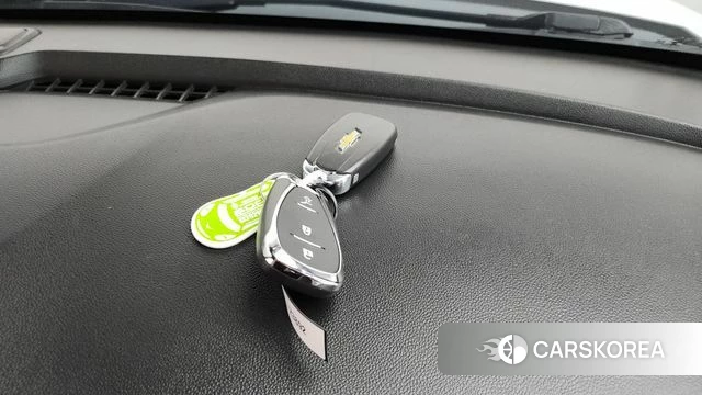 Chevrolet (GM Daewoo) Trailblazer 2022 Белый из Кореи, фото 6