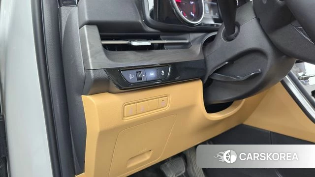 Kia Carnival 4th generation 2023 Белый из Кореи, фото 6