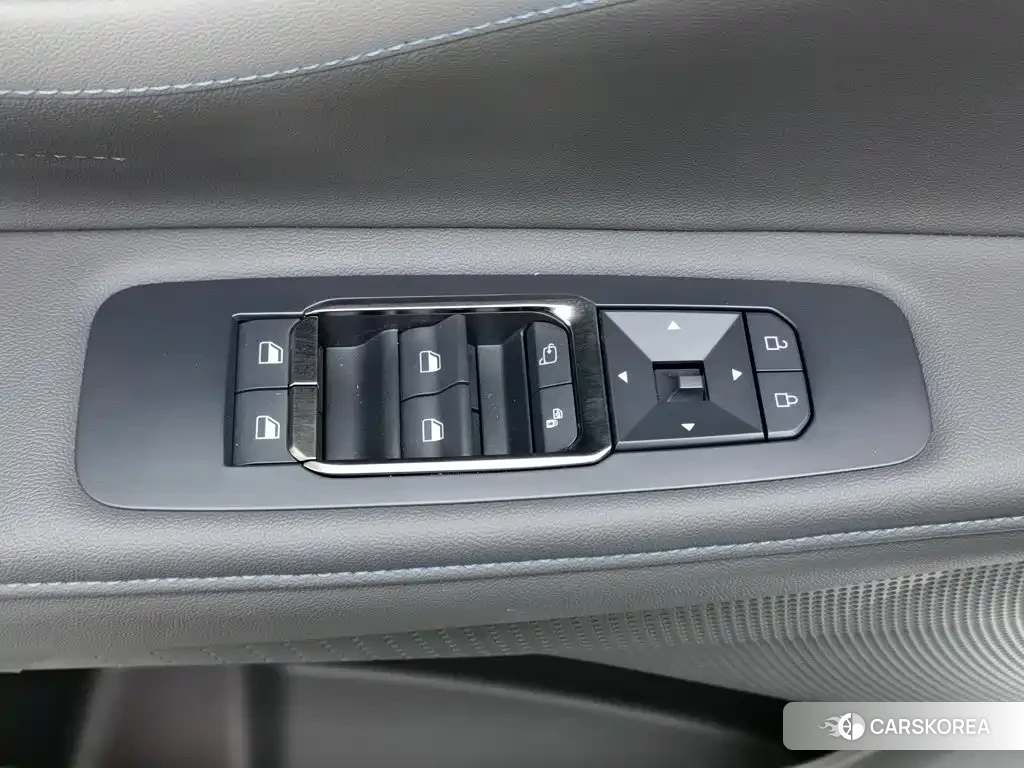 Ford Edge 2023 Черный из Китая, фото 6