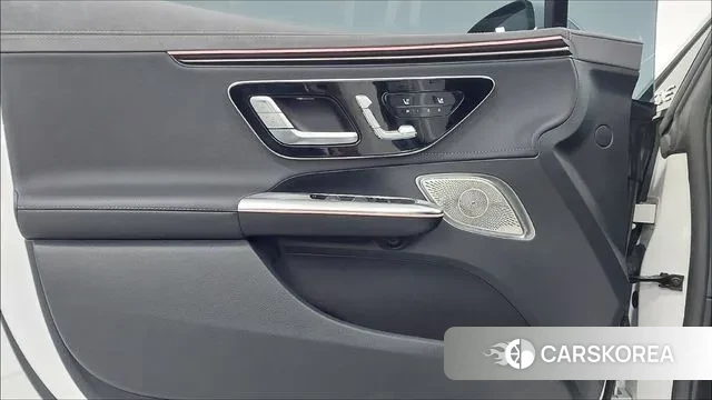 Mercedes-Benz EQE V295 2023 Белый из Кореи, фото 6