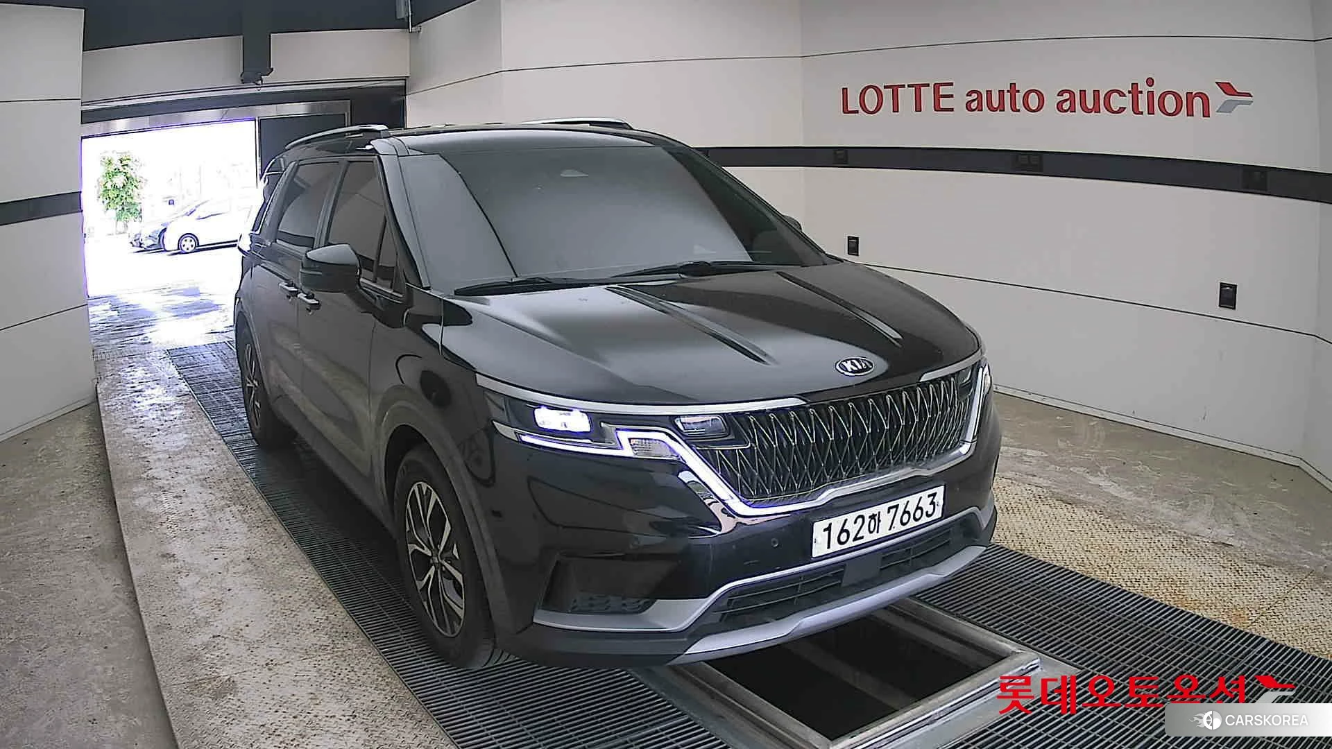 Kia Carnival 2021 Aurora Black Pearl из Кореи, фото 6
