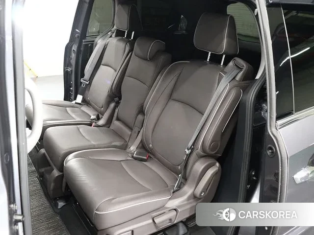 Honda Odyssey 2023 Серый из Кореи, фото 6