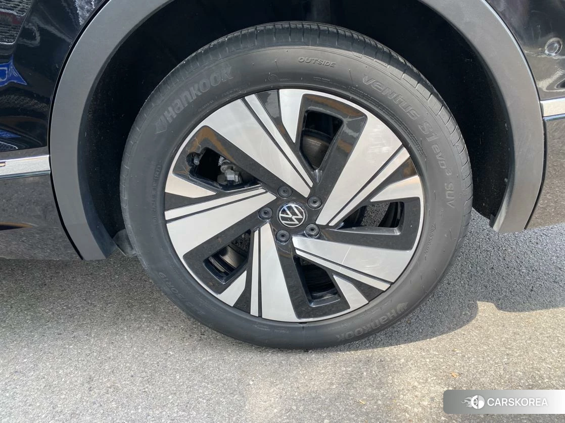 Volkswagen Tiguan L 2022 Черный из Китая, фото 6