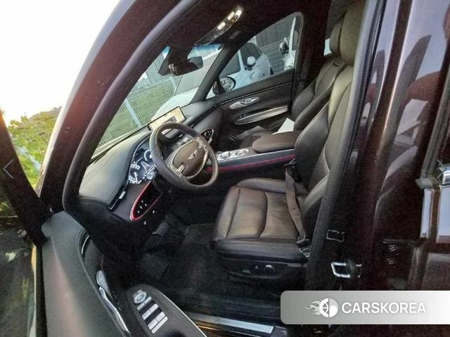 Genesis GV70 2021 Красный из Кореи, фото 6