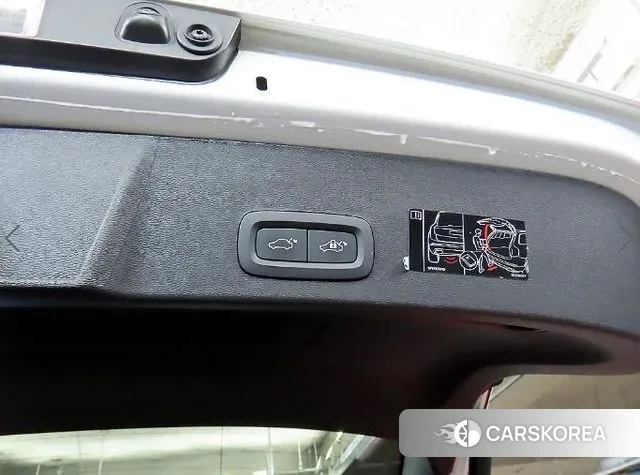 Volvo XC40 2021 Белый из Кореи, фото 6