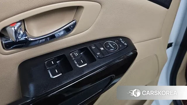Kia The New Carnival 2018 Белый из Кореи, фото 6
