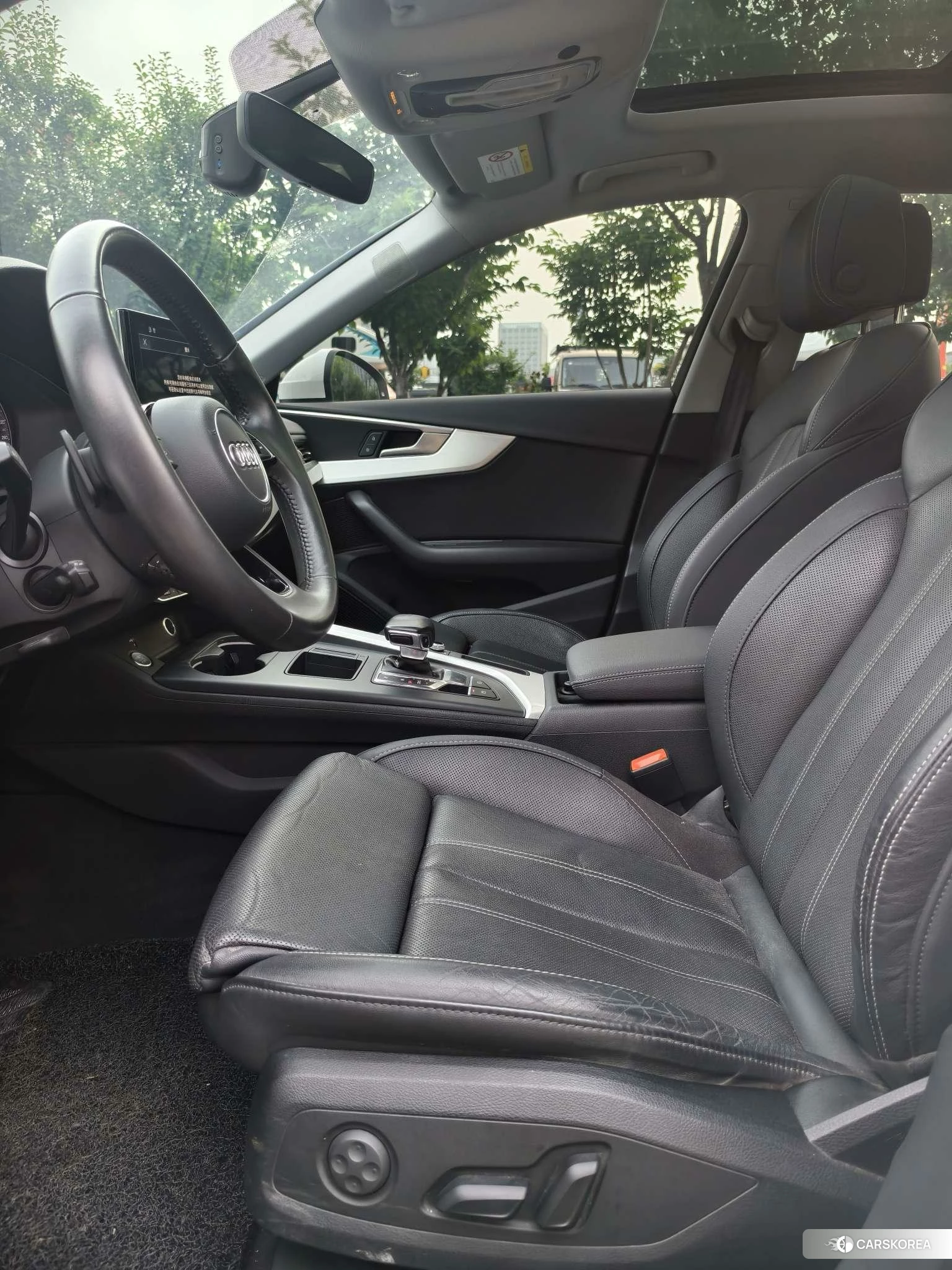 Audi A4L 2020 Белый из Китая, фото 6