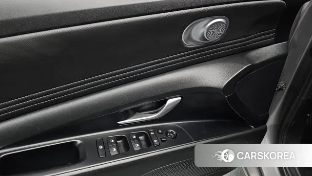 Hyundai Avante (CN7) 2021 Серебристо-серый из Кореи, фото 6