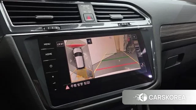 Volkswagen Tiguan Allspace 2023 Белый из Кореи, фото 6