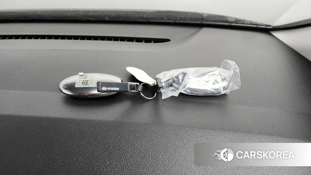 Hyundai Staria 2025 Черный из Кореи, фото 6