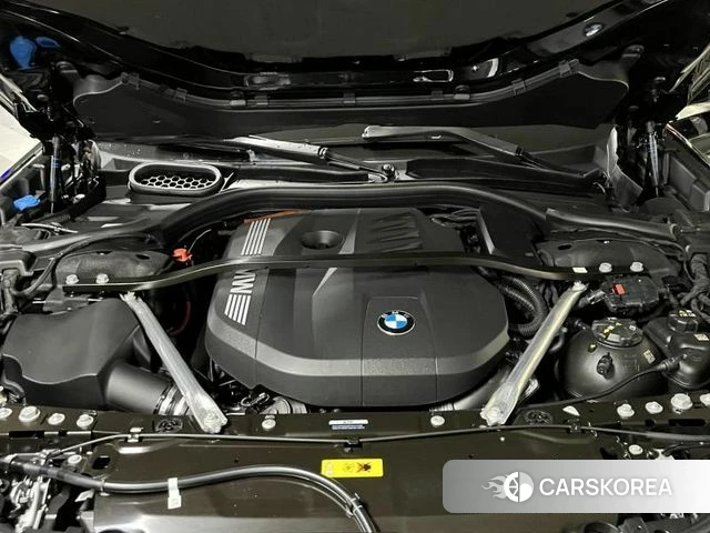BMW 7 Series (G70) 2025 Черный из Кореи, фото 6