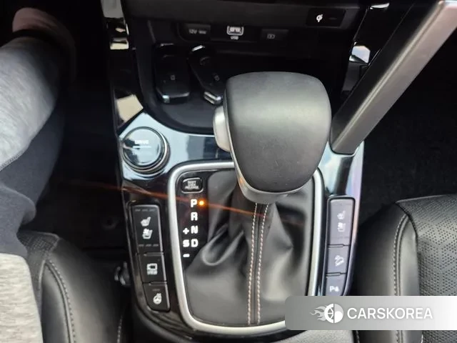 Kia Seltos 2021 Белый двухцветный из Кореи, фото 6