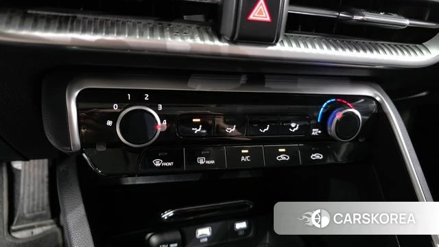 Kia K5 3rd generation 2023 Черный из Кореи, фото 6