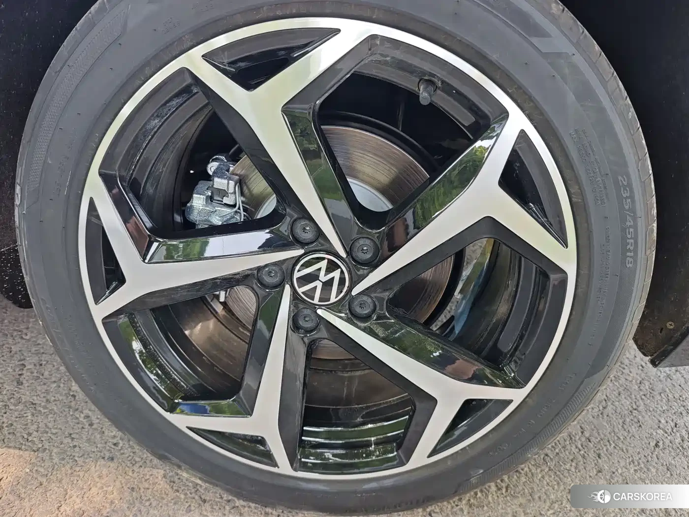 Volkswagen Passat 2026 Черный из Китая, фото 6