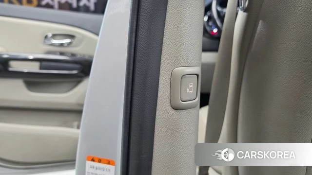 Kia The New Carnival 2018 Серебристо-серый из Кореи, фото 6