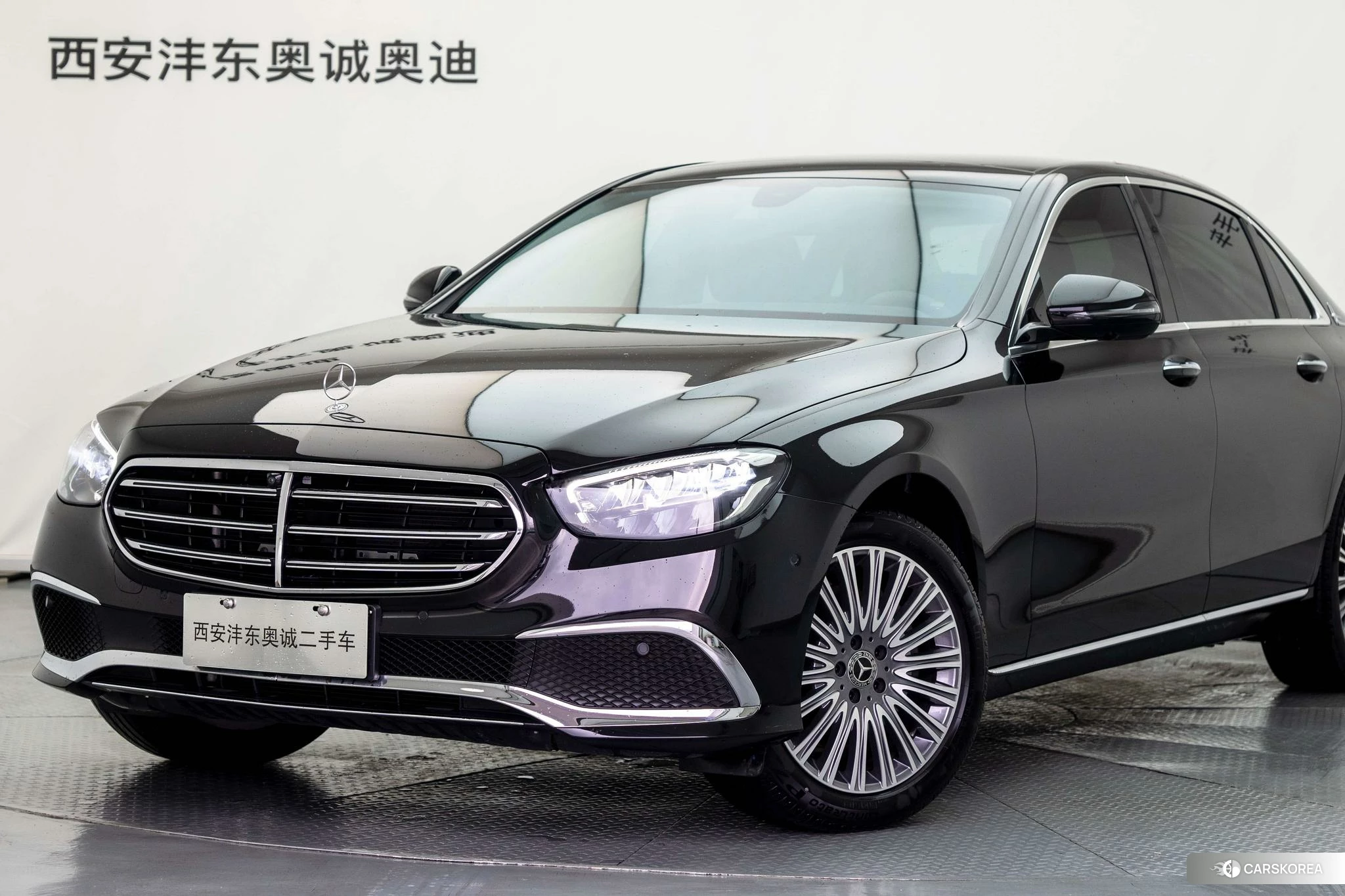 Mercedes-Benz E-class 2022 Черный из Китая, фото 6