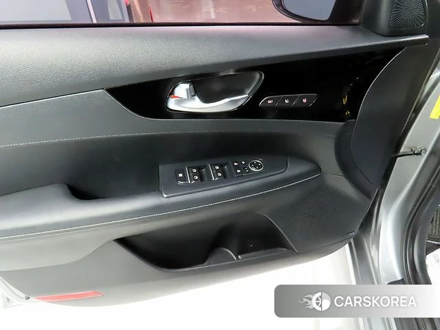 Kia Come New K3 2019 Серый из Кореи, фото 6