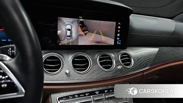 Mercedes-Benz E-Class W213 2023 Белый из Кореи, фото 6