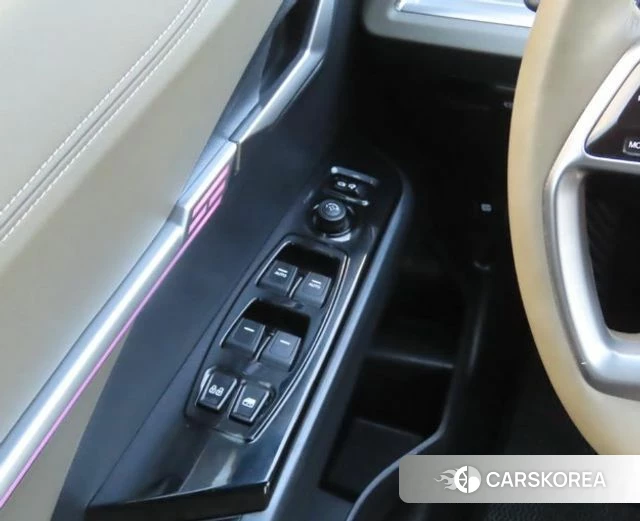 Ssangyong Torres 2022 Черный из Кореи, фото 6