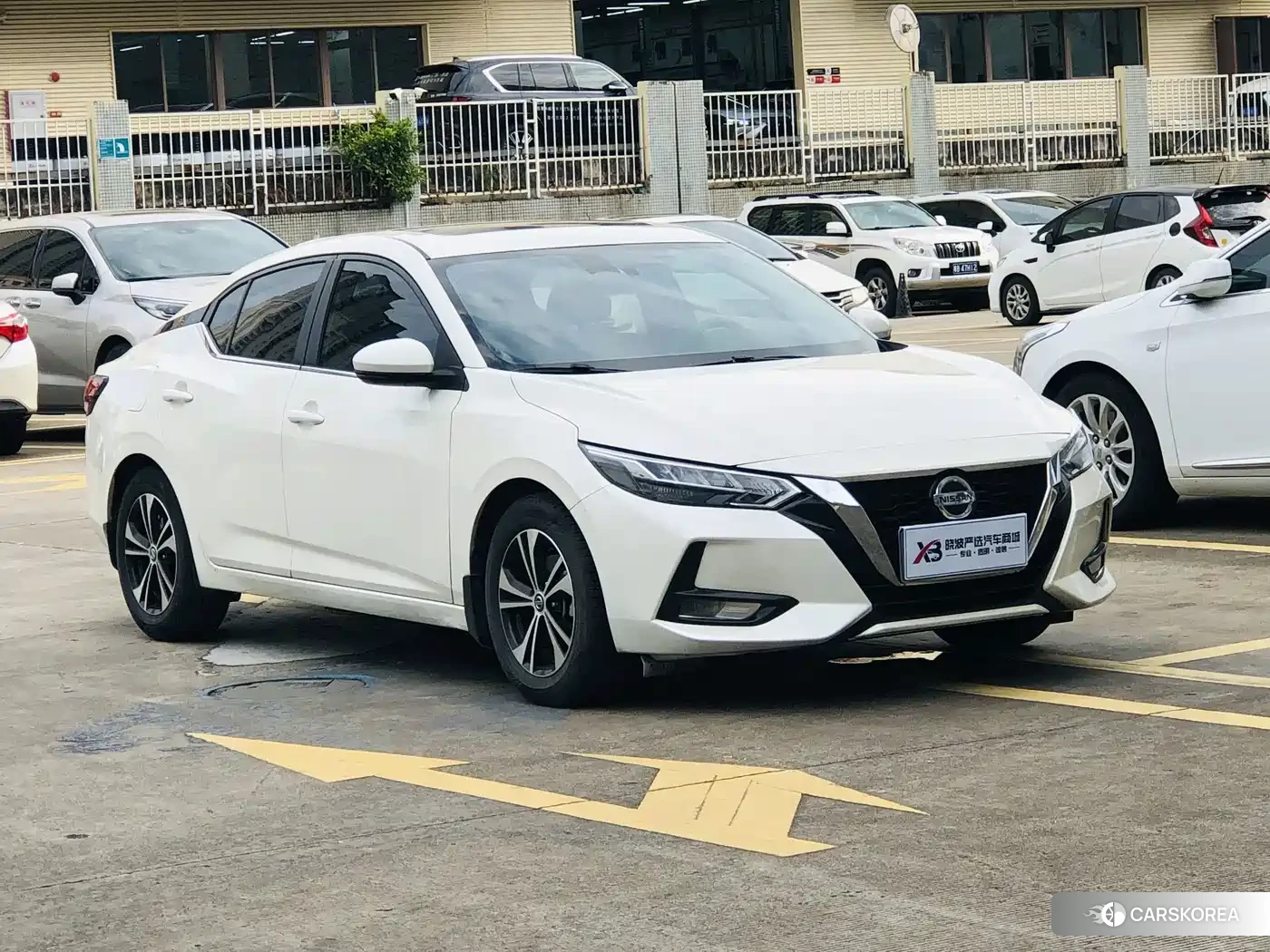 Nissan Sylphy 2021 Белый из Китая, фото 6