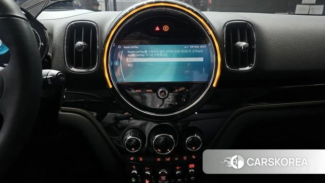 Mini Cooper Countryman 2023 Песочный из Кореи, фото 6