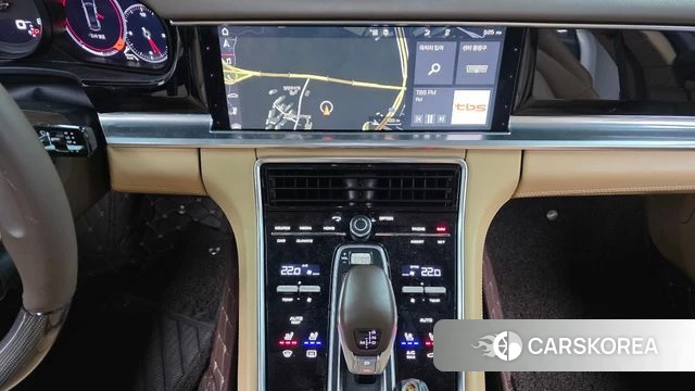 Porsche Panamera (971) 2018 Белый из Кореи, фото 6