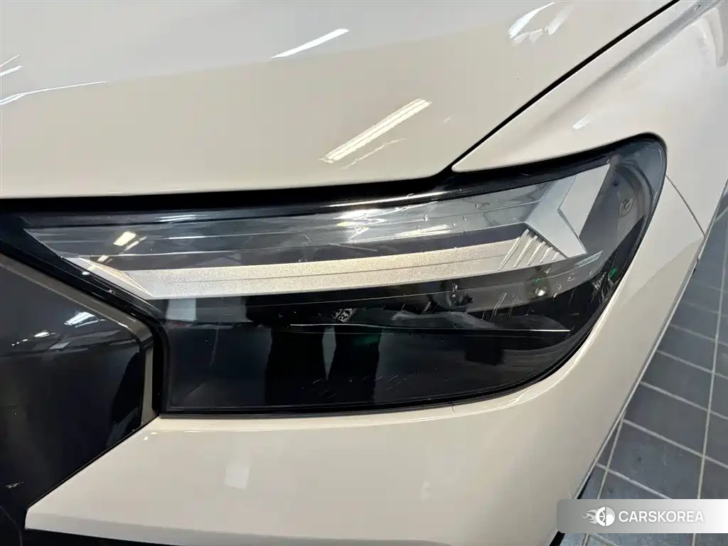 Audi Q4 2024 Белый из Китая, фото 6