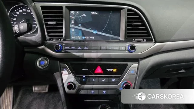 Hyundai Avante AD 2018 Белый из Кореи, фото 6