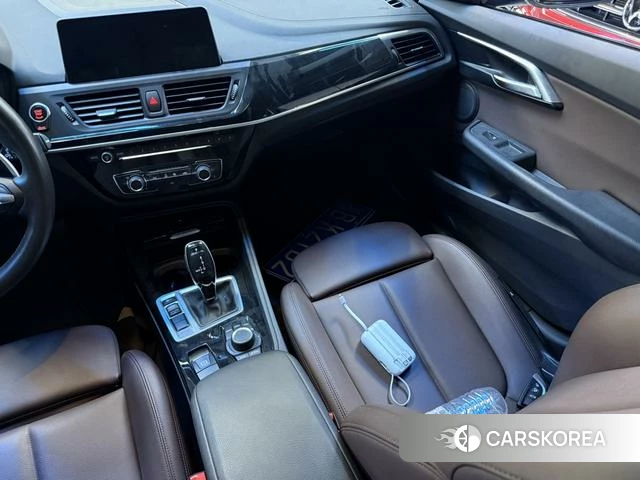 BMW 1 series id 3890674 из Китая 6