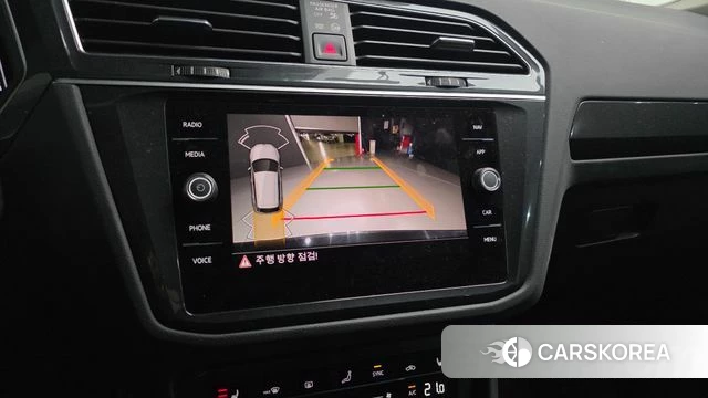 Volkswagen Tiguan second Generation 2021 Черный из Кореи, фото 6