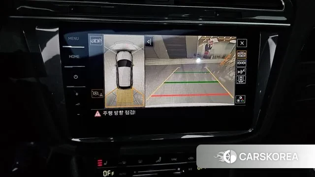 Volkswagen Tiguan Allspace 2023 Белый из Кореи, фото 6