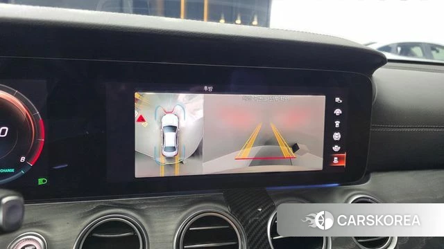 Mercedes-Benz E-Class W213 2022 Белый из Кореи, фото 6