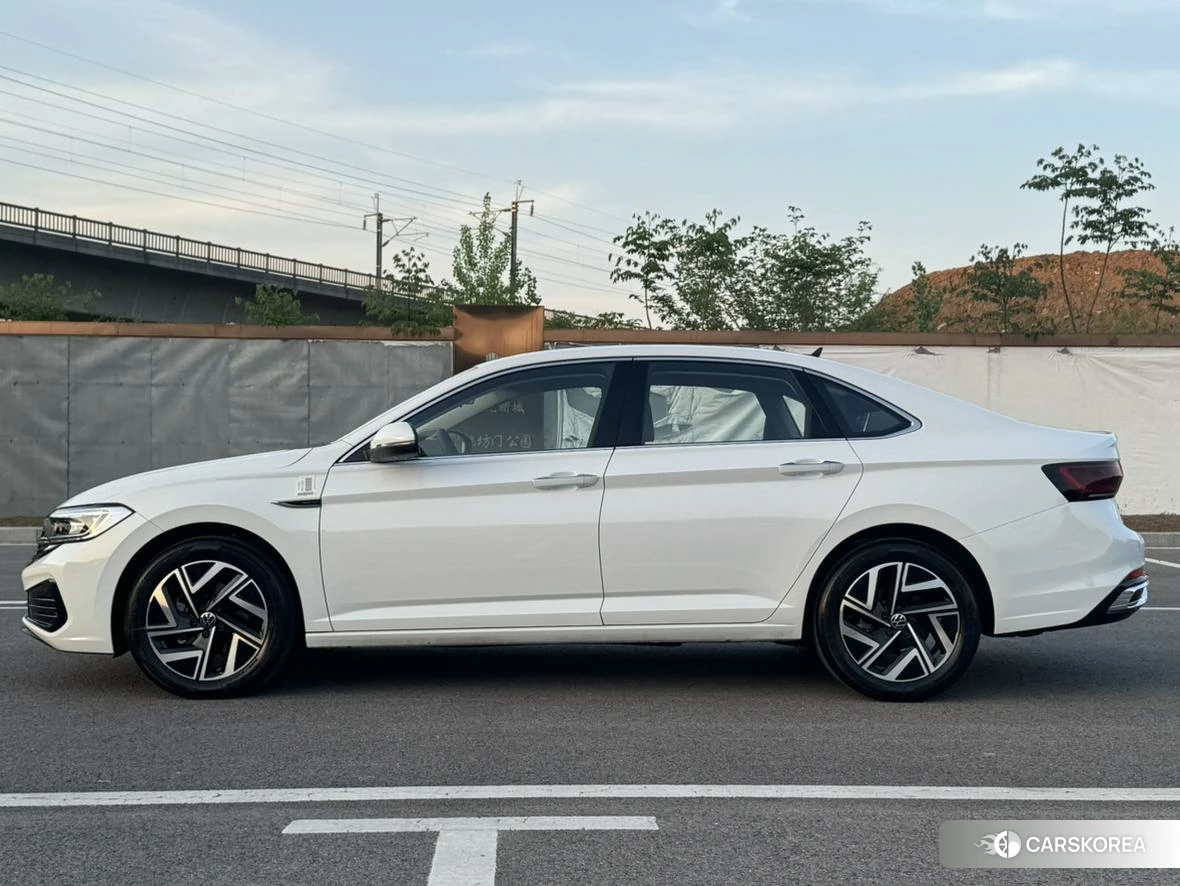 Volkswagen Sagitar 2024 Белый из Китая, фото 6