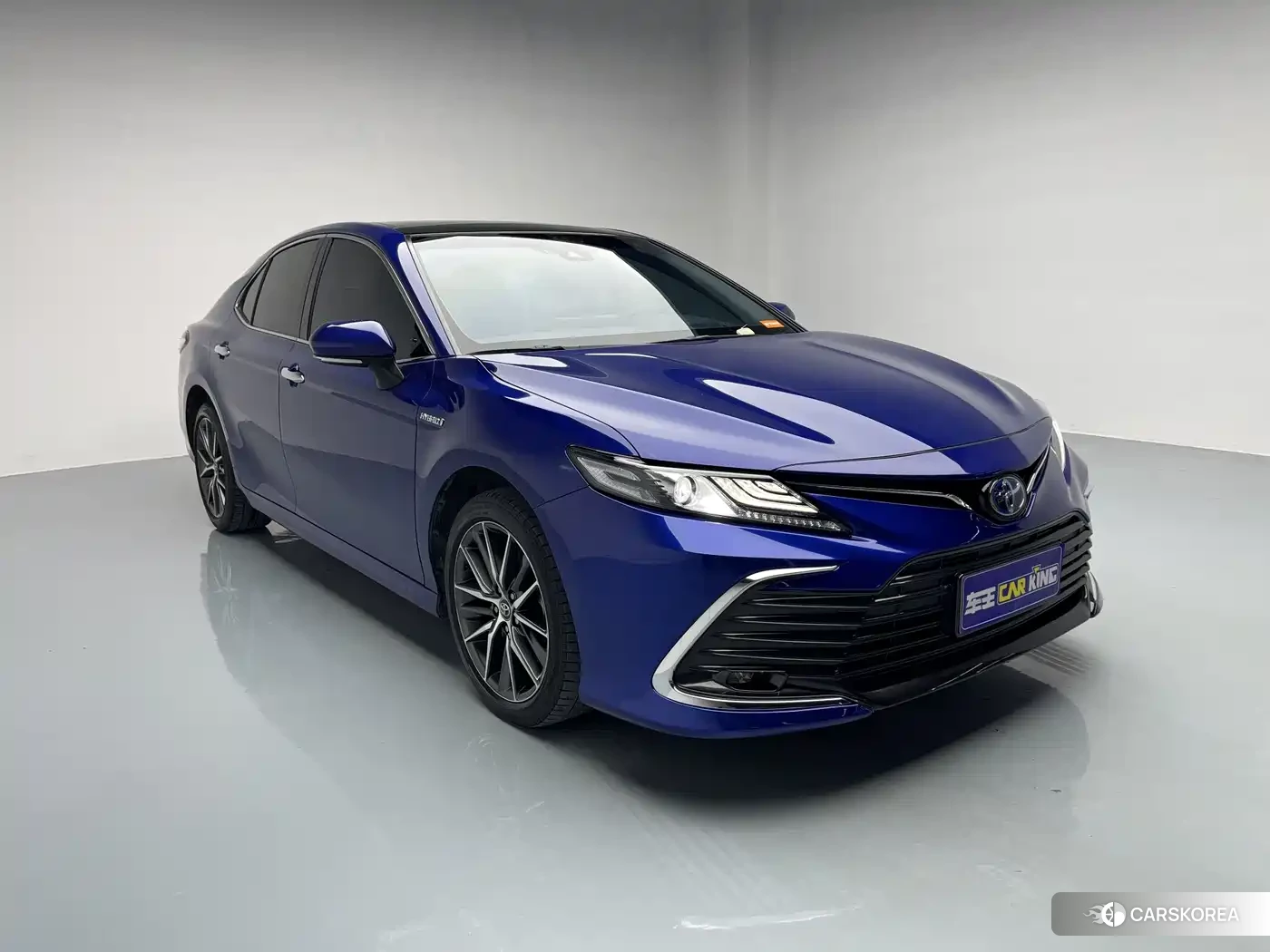 Toyota Camry 2023 Синий из Китая, фото 6