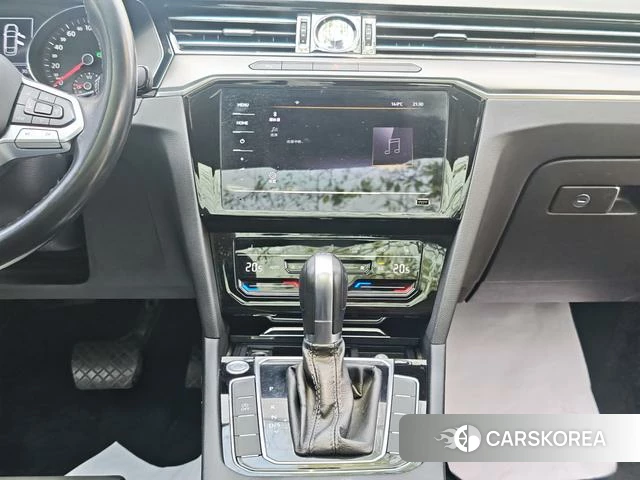 Volkswagen Magotan 2022 Черный из Китая, фото 6