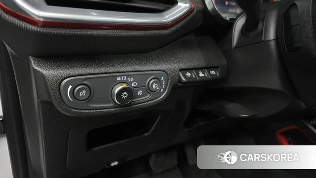 Chevrolet (GM Daewoo) Trailblazer 2020 Белый из Кореи, фото 6