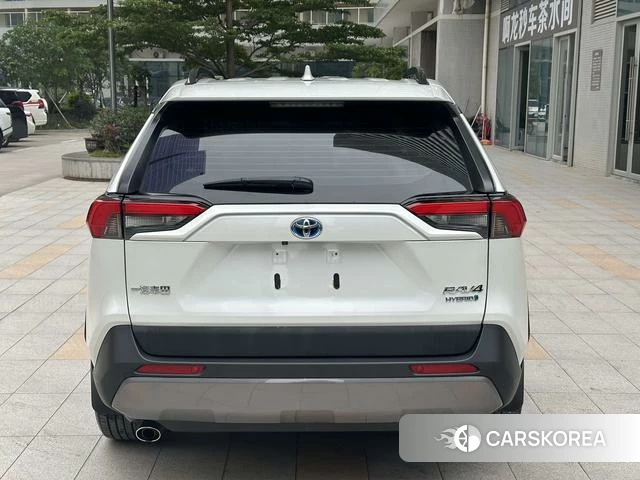 Toyota RAV4 Rongfang 2023 Белый из Китая, фото 6