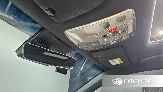 Genesis Electrified GV70 2022 Белый из Кореи, фото 6
