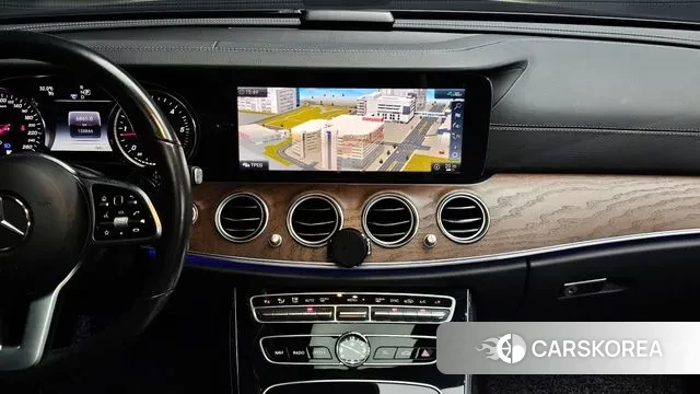 Mercedes-Benz E-Class W213 2020 Черный из Кореи, фото 6