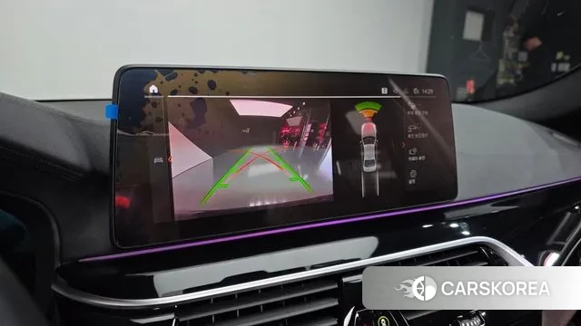 BMW 5 Series (G30) 2022 Черный из Кореи, фото 6