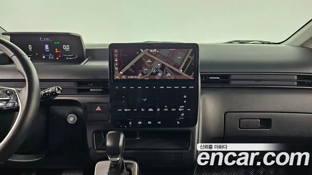 Hyundai Staria 2023 Белый из Кореи, фото 6