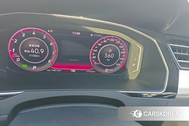 Volkswagen Magotan 2023 Черный из Китая, фото 6