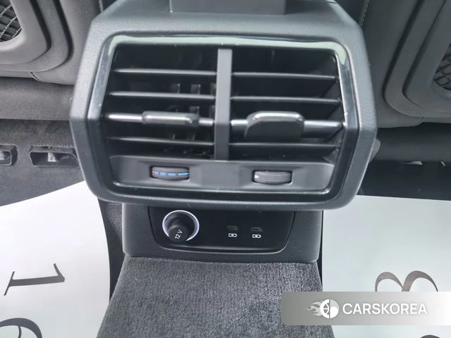 Audi Q3 2023 Белый из Китая, фото 6