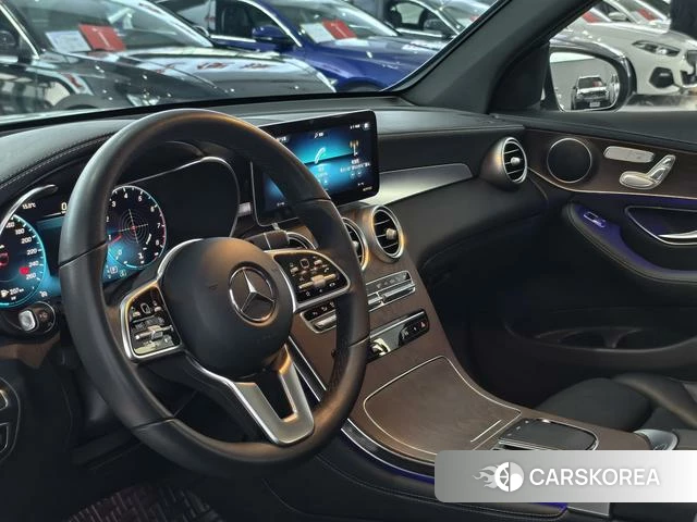 Mercedes-Benz GLC 2021 Белый из Китая, фото 6