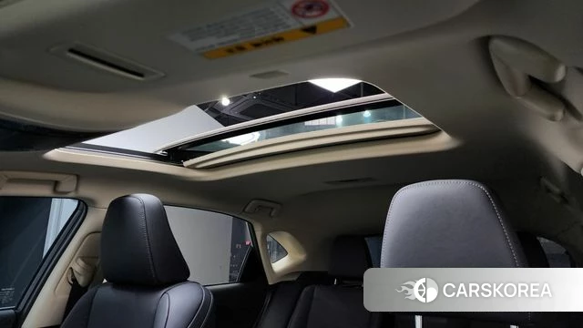 Lexus NX300h 2019 Белый из Кореи, фото 6
